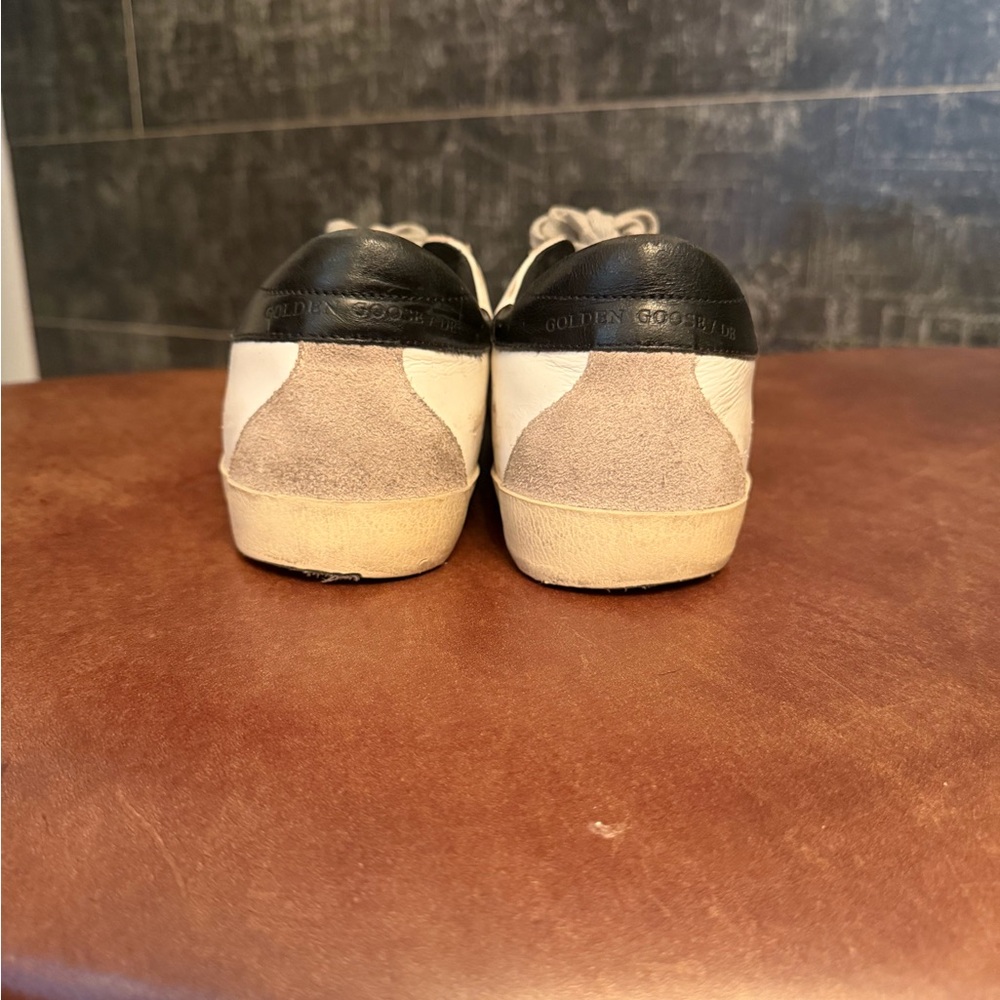 Golden Goose Women’s Superstar Sneakers with Black Heel Tab & Gray Suede - US 9 - Picture 11 of 16